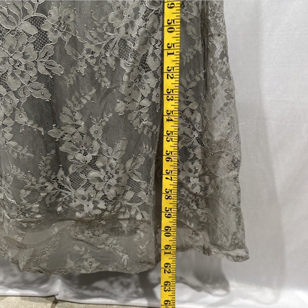 NEW $469 La Femme [ size 2 ] Portrait Neck Sparkle Lace Gown in Platinum‎ - Picture 5 of 13